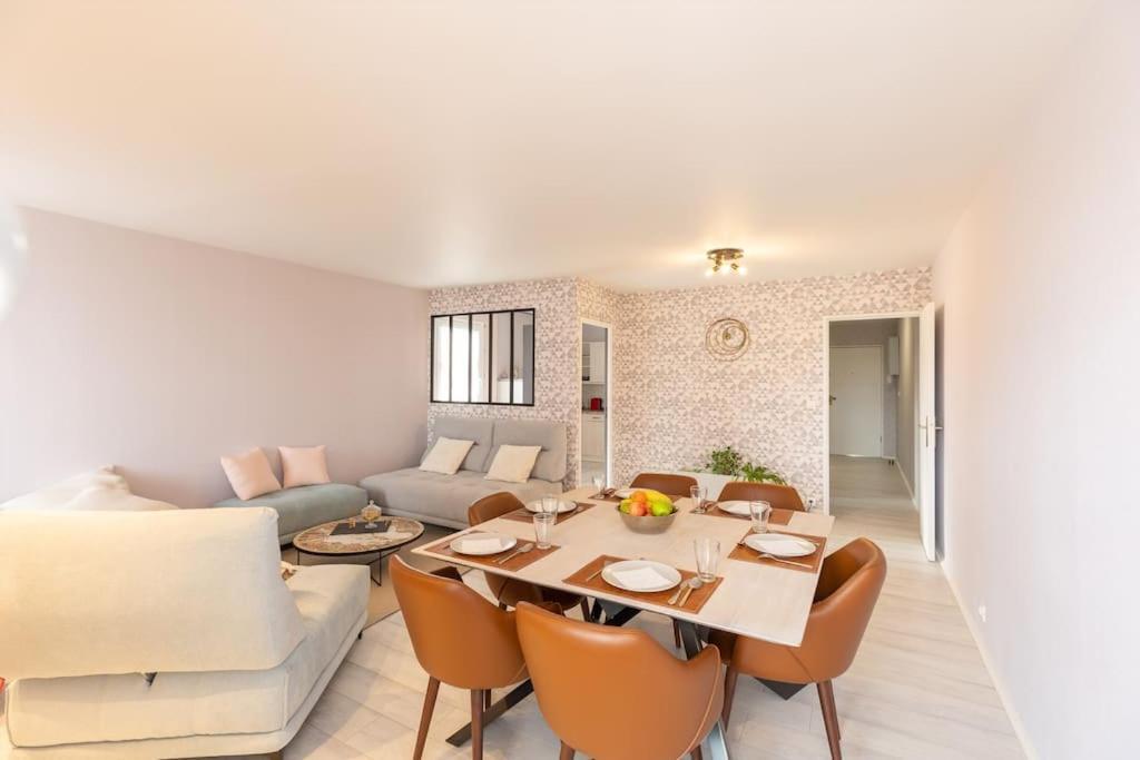 Appartement Spacieux/ Disneyland/Paris/Wifi/Bureau Champs-Sur-Marne Exteriér fotografie